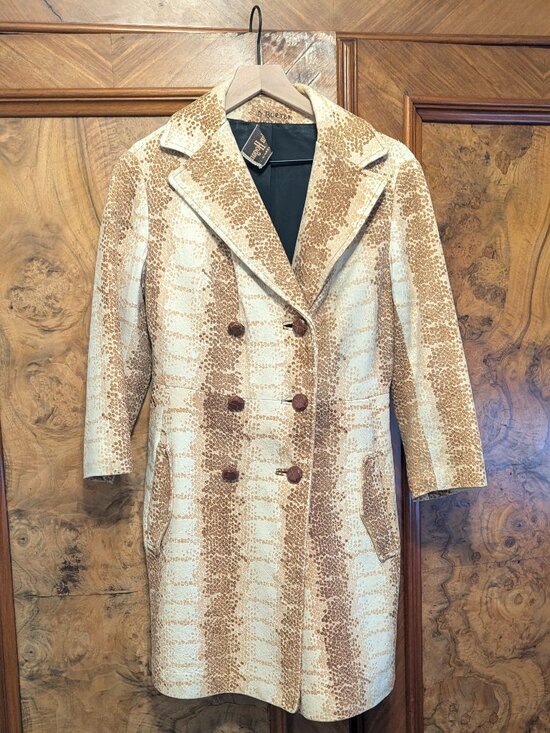 John Hogan - Vintage Jackets & Blazers - Vintage Women’s Tan Python Suede Coat